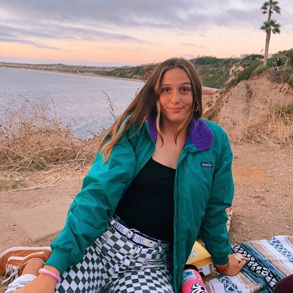 Meet your Posher, Vanessa - Picture 2 of 3